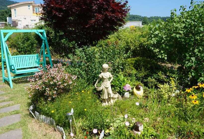 Ganghwa Gamilnahar Pension