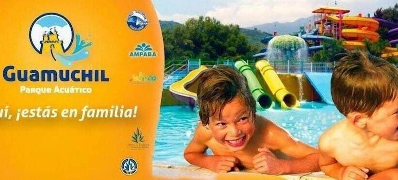 Guamúchil Parque Acuático & Cabañas