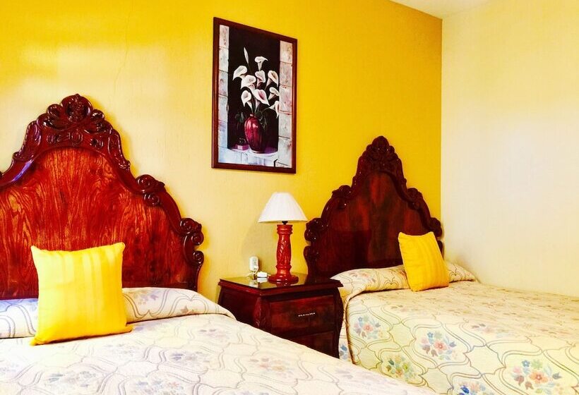 Guamúchil Parque Acuático & Cabañas