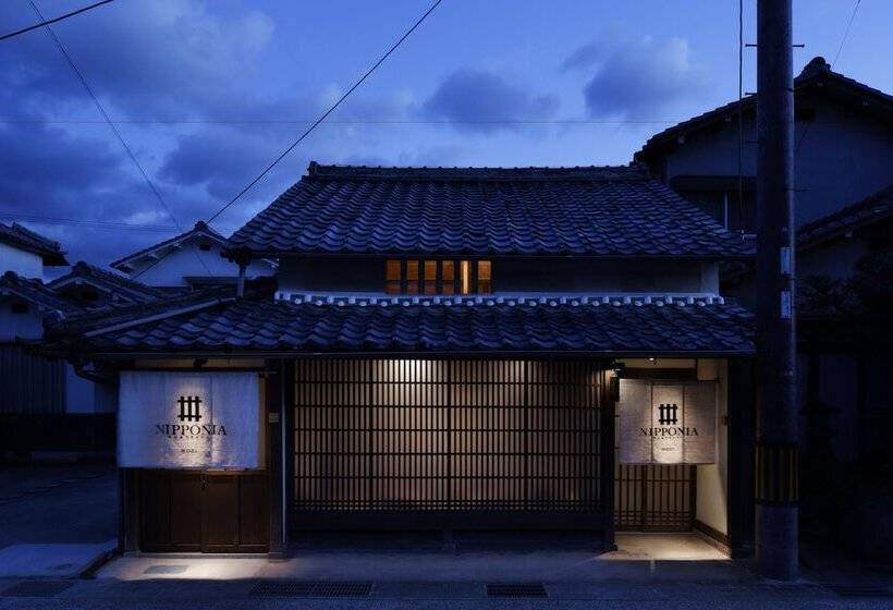 פונדק Nipponia Sasayama Castle Town