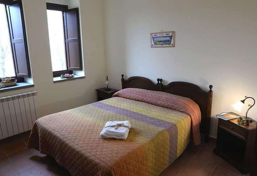 פונדק Rifugio Del Parco