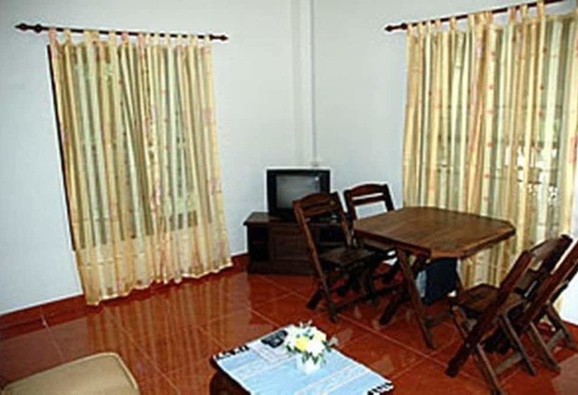 בית מלון כפרי Apple Bungalows