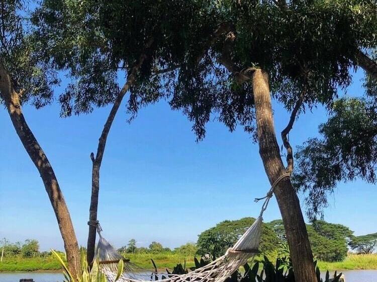 فندق Arthit Tara Lodge