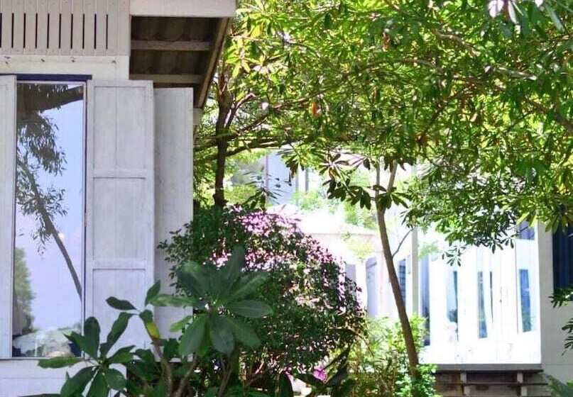 فندق Arthit Tara Lodge