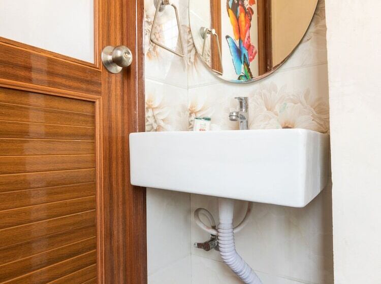 בית מלון כפרי O Atithi Residency