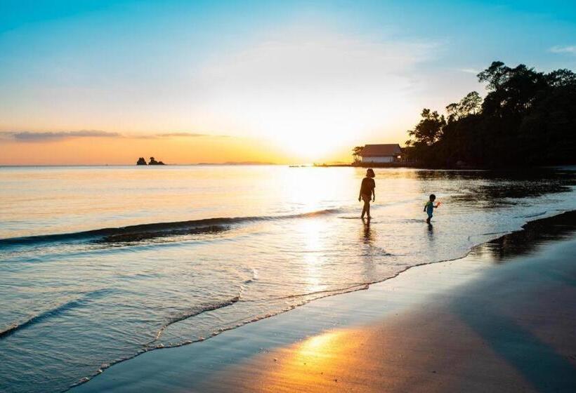 فندق Baansuan Aokhai Beach Resort