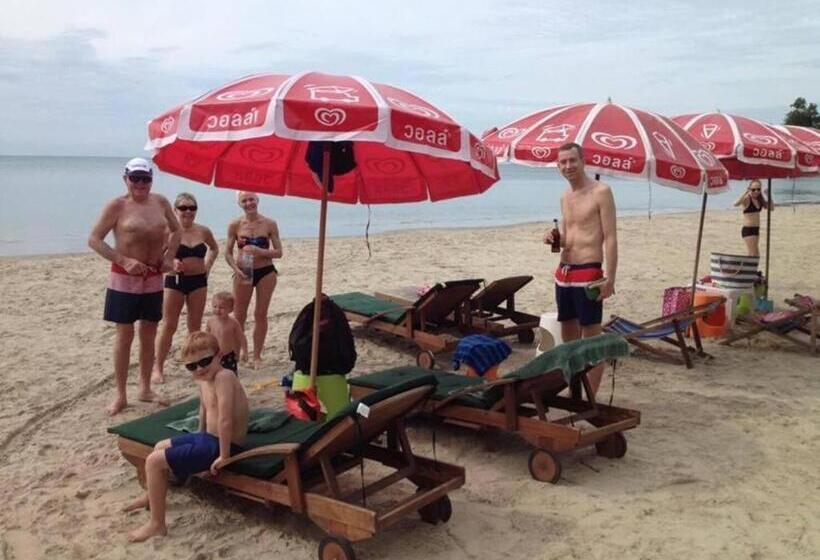 فندق Baansuan Aokhai Beach Resort