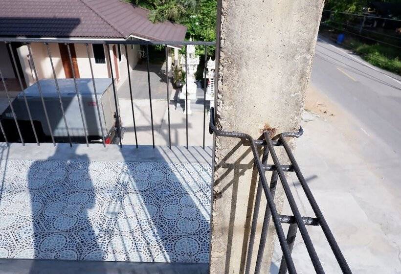 Отель Black Elephant Boutique