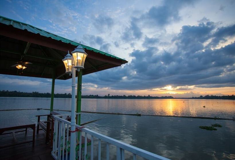 酒店 Bluemoon Riverside Resort