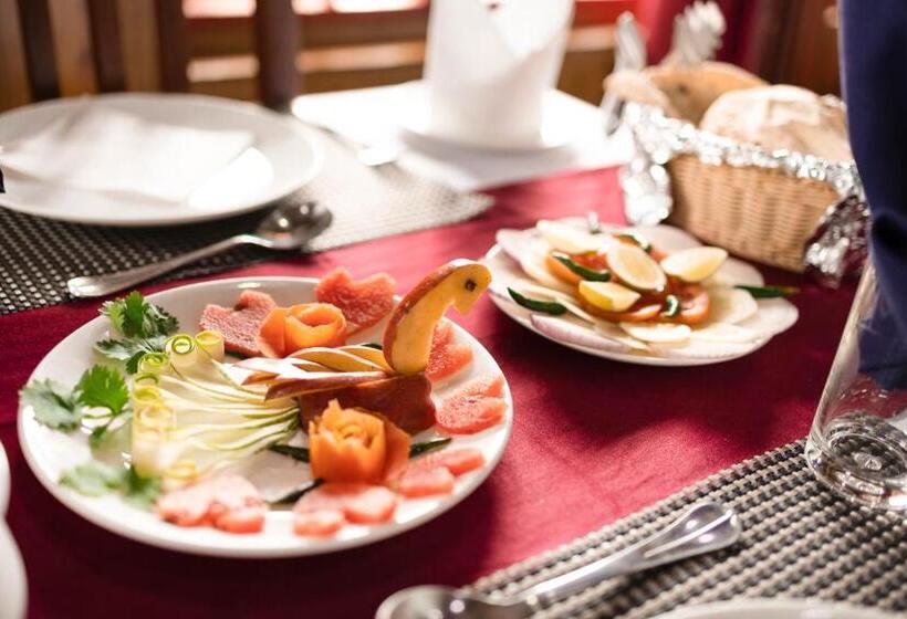 فندق Buddha Retreat