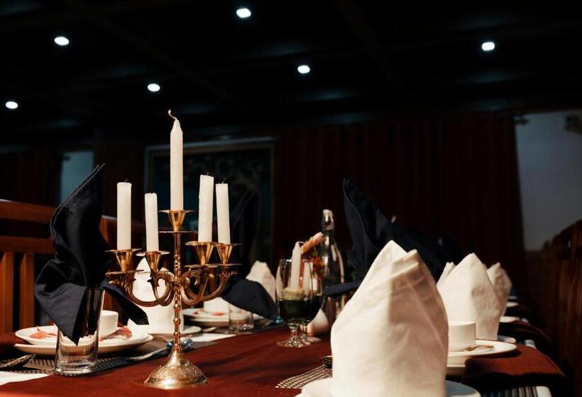 فندق Buddha Retreat