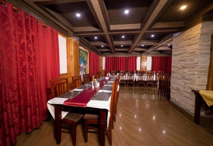 فندق Buddha Retreat