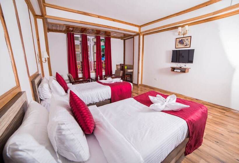 فندق Buddha Retreat