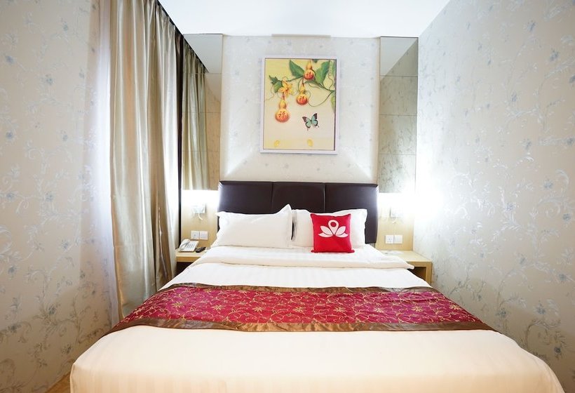 فندق Cardinal Lucky Star