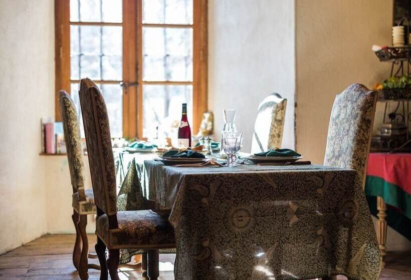 فندق Château Des Marcilly Talaru