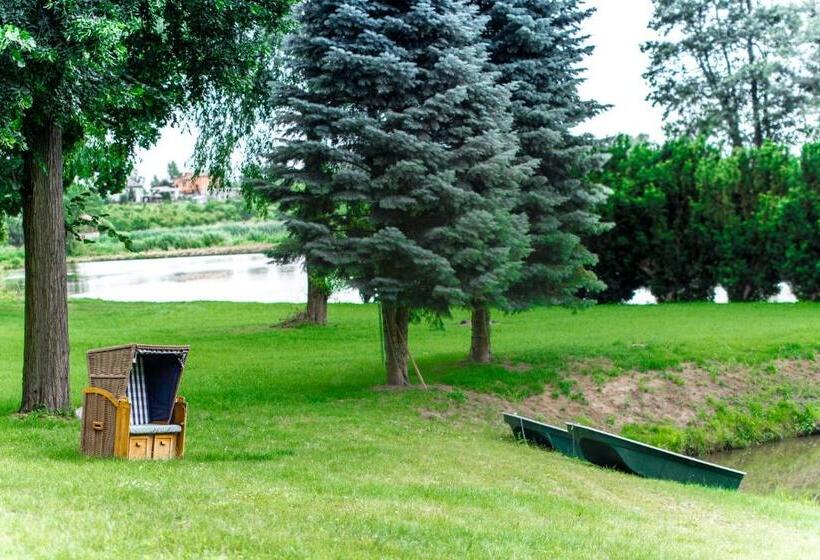 فندق Dwór Zbożenna