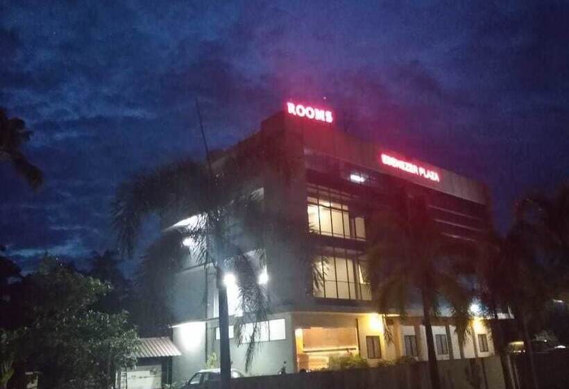 هتل Ebenezer Plaza