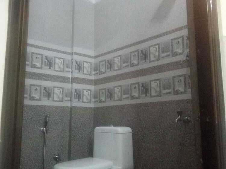 هتل Ebenezer Plaza