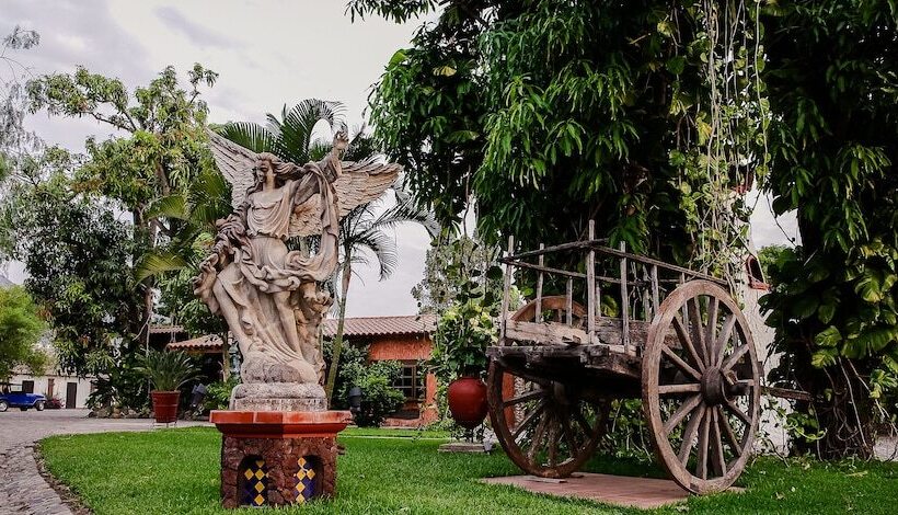 فندق Estancia Villa Real