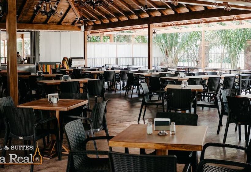 فندق Estancia Villa Real