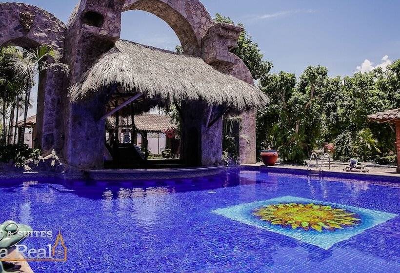 فندق Estancia Villa Real