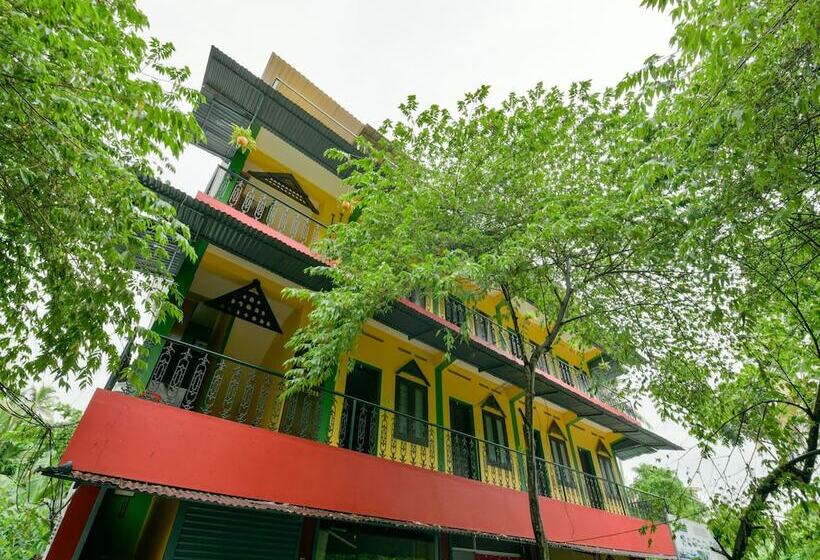 فندق Happy Rooms