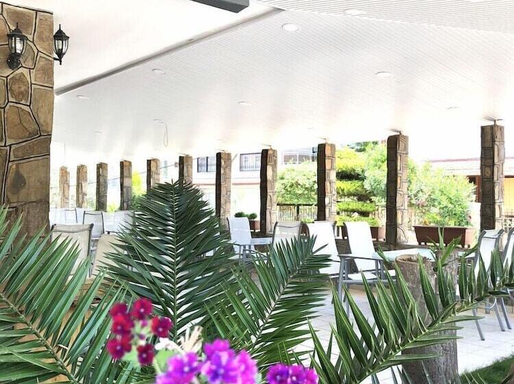 Hermes Hotel özdere