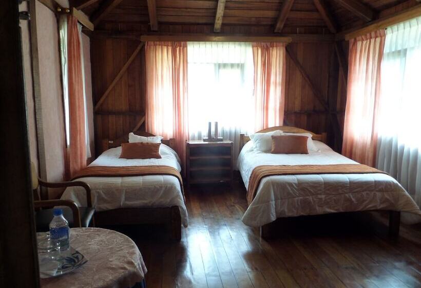 فندق Hosteria El Encanto