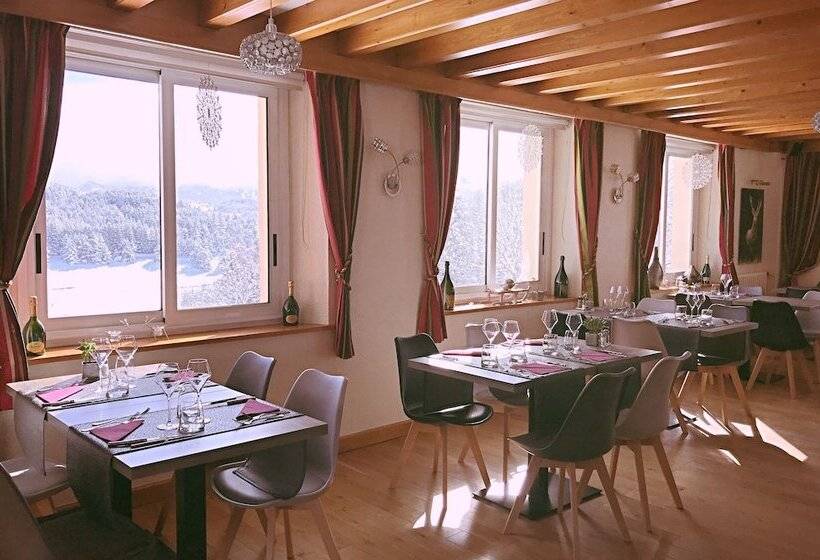 Отель Hôtel Corrieu