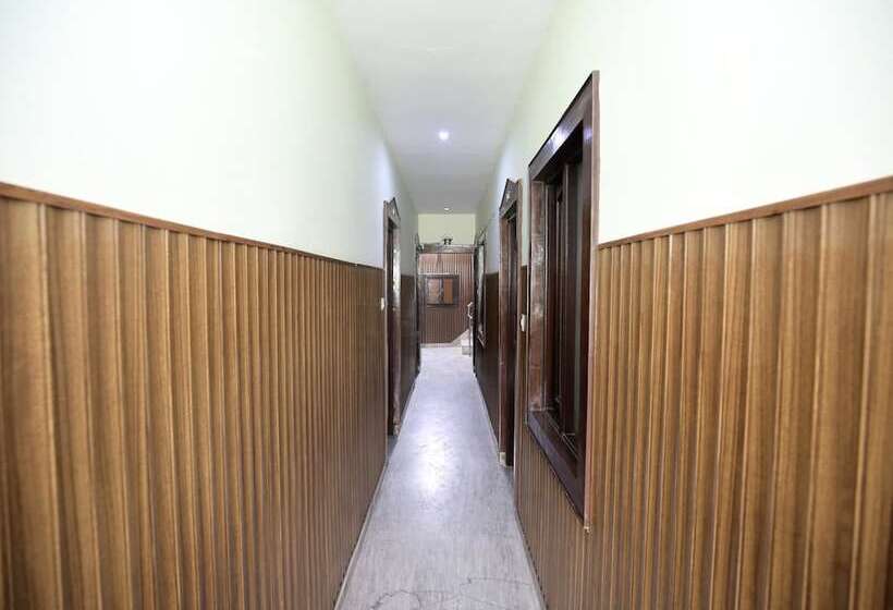 Отель Jd Inn By Oyo Rooms