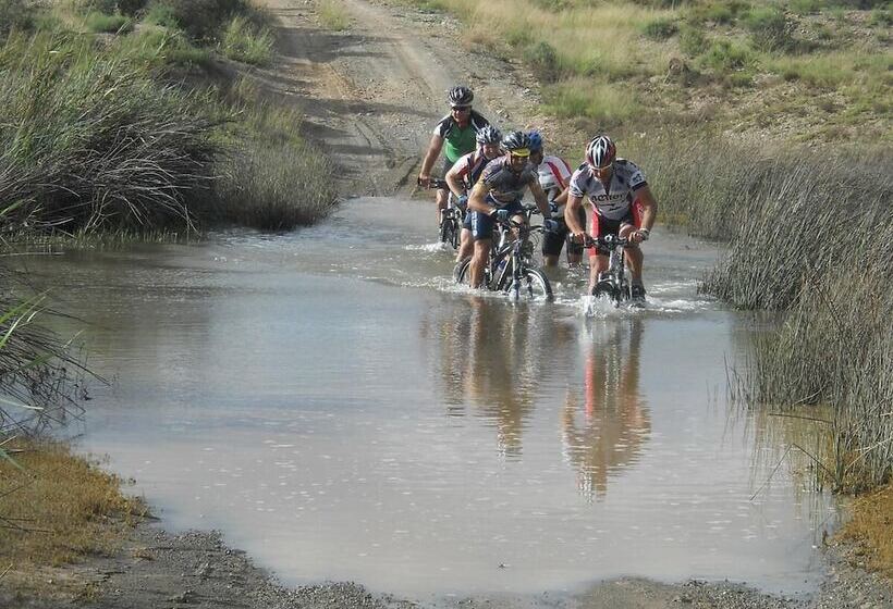 酒店 Karoo Gariep Tented Camp