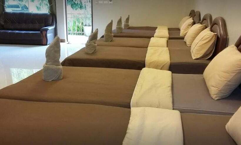 ホテル Khwan Darunee