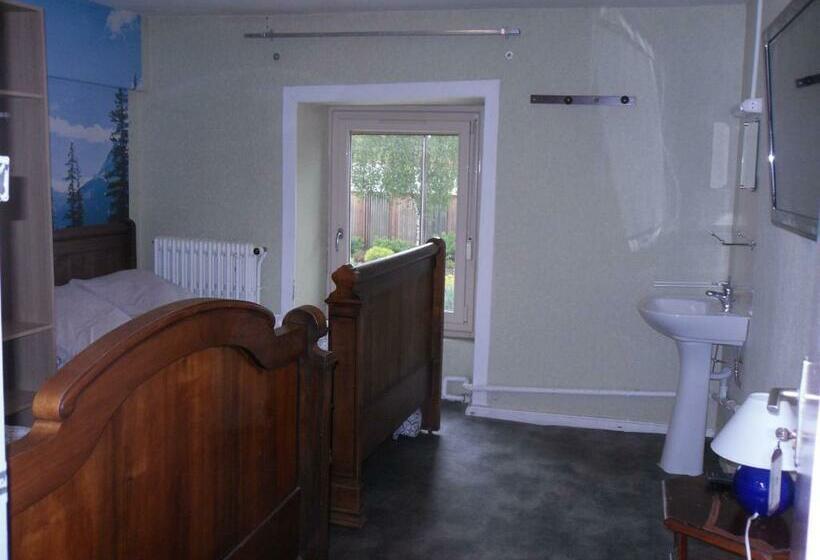 فندق L Escale Gourmande