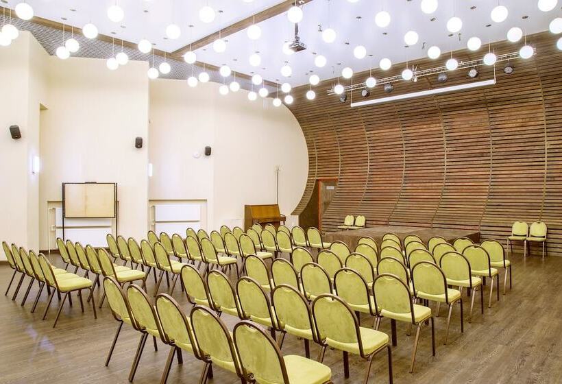 בית מלון כפרי Losevo Park