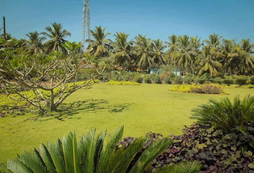 Hotelli Uva Meridian Bay Resort And Spa