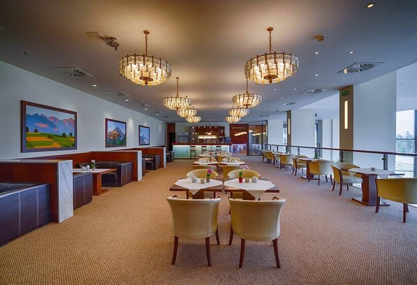 فندق Montfort Wellness & Spa Tatranska Javorina