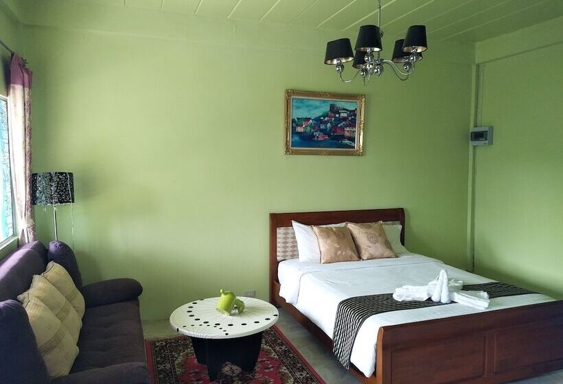 هتل Mountain Beach  Resort