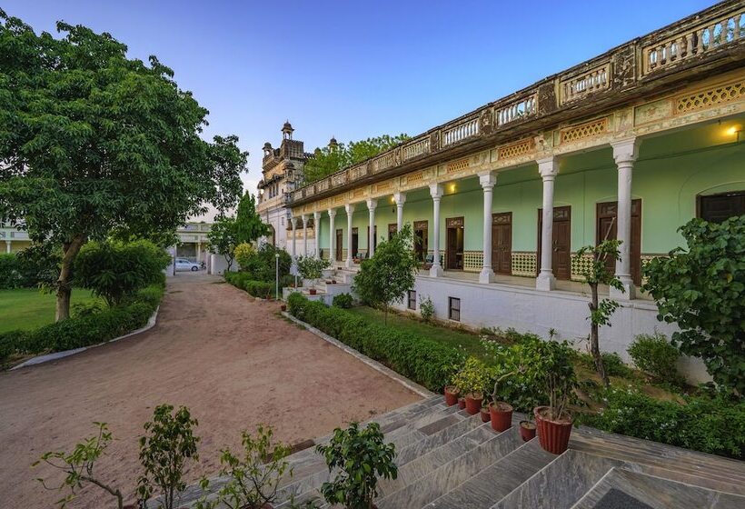 فندق Neemrana S Piramal Haveli