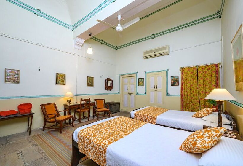 فندق Neemrana S Piramal Haveli