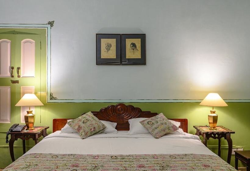 فندق Neemrana S Piramal Haveli