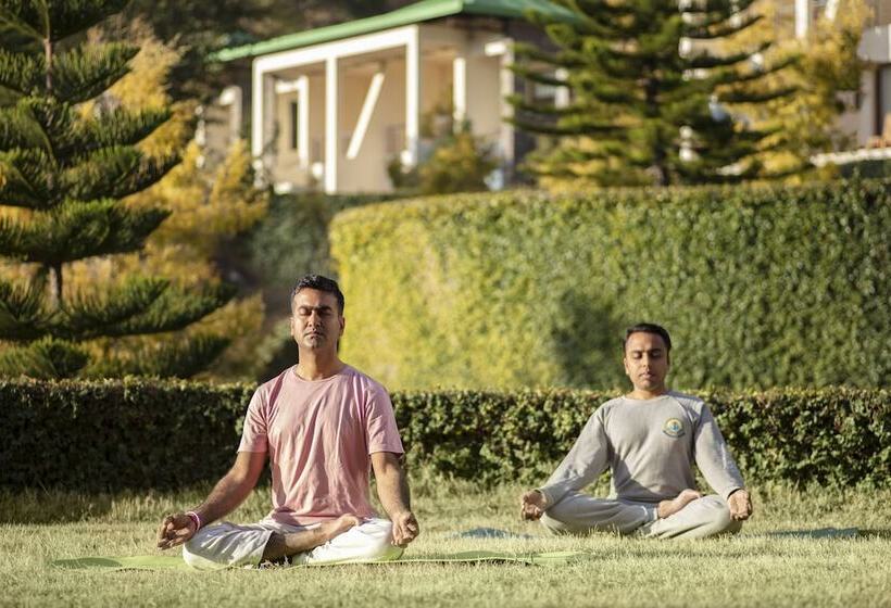 ホテル Suryavilas Luxury Resort & Spa