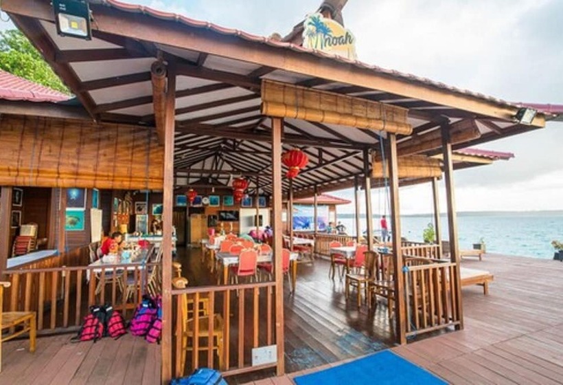 ホテル Noah Maratua Resort