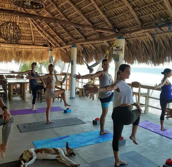 호텔 Olas Permanentes El Zonte