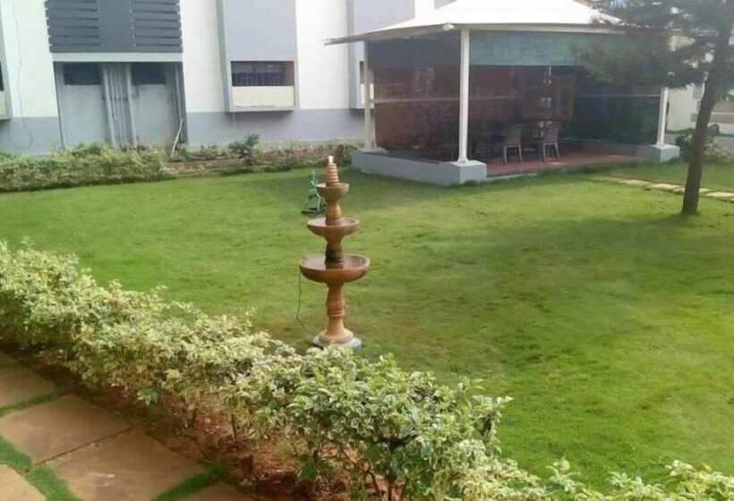 فندق Shanthiniketan   Online Suites