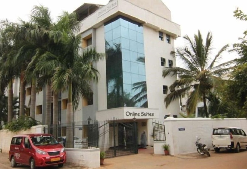 فندق Shanthiniketan   Online Suites