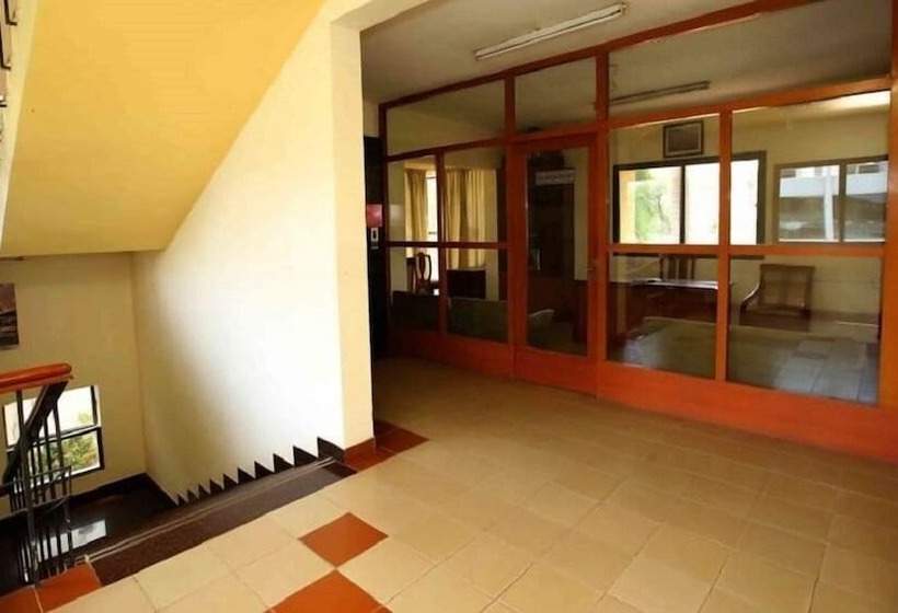 فندق Shanthiniketan   Online Suites