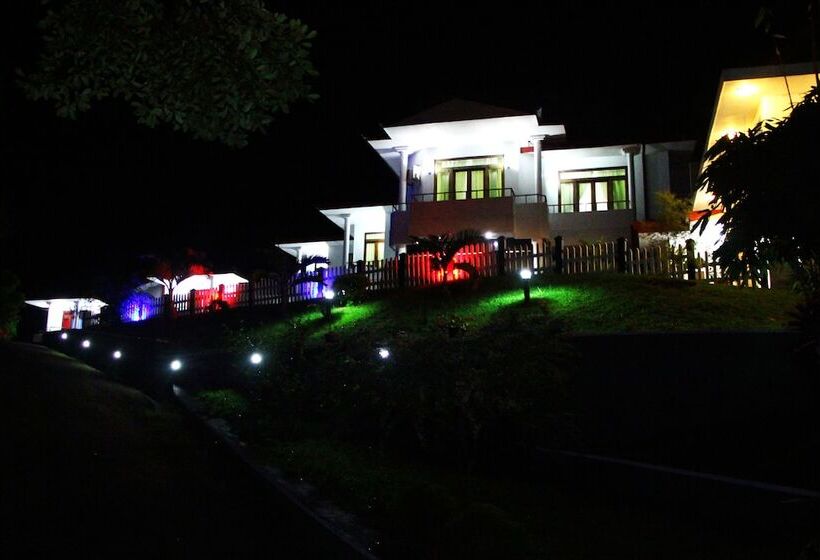 ホテル Owinrich Resort