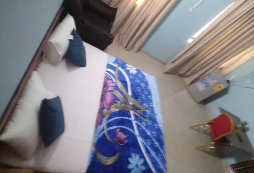 هتل Pasandy Lodge