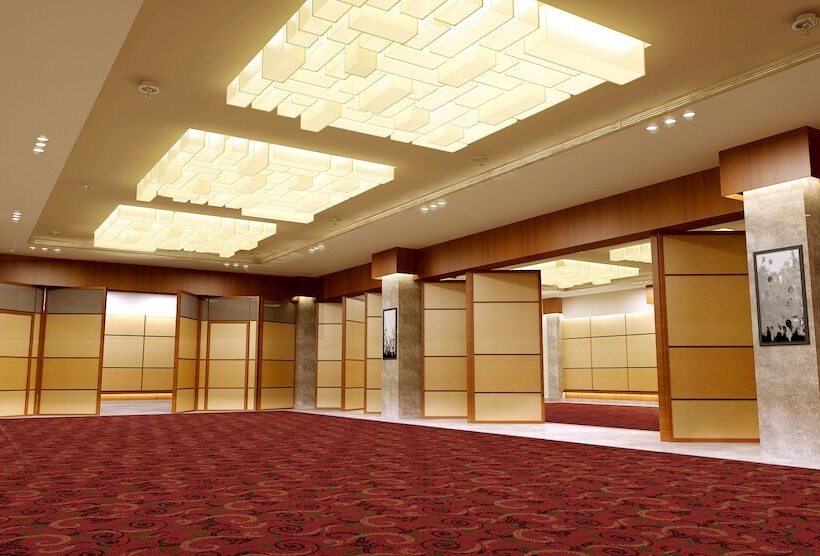 Pearltree Hotels And Resorts