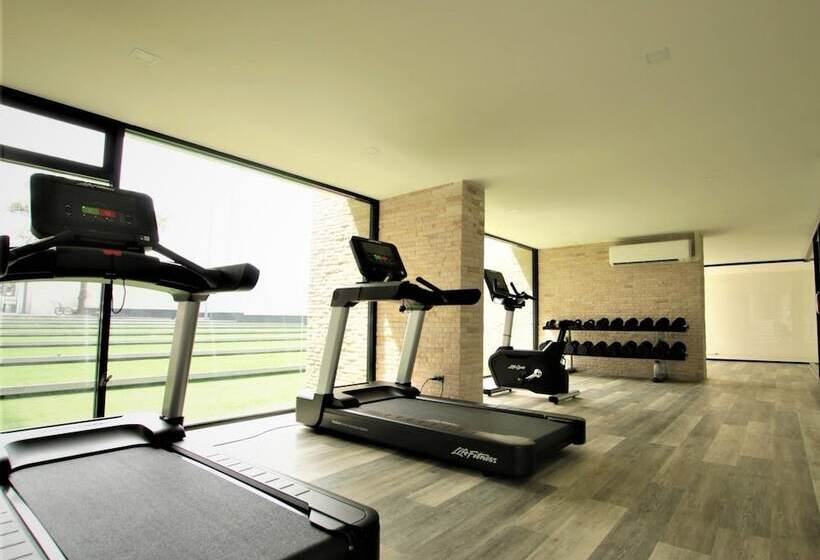 ホテル Phurinda Residence